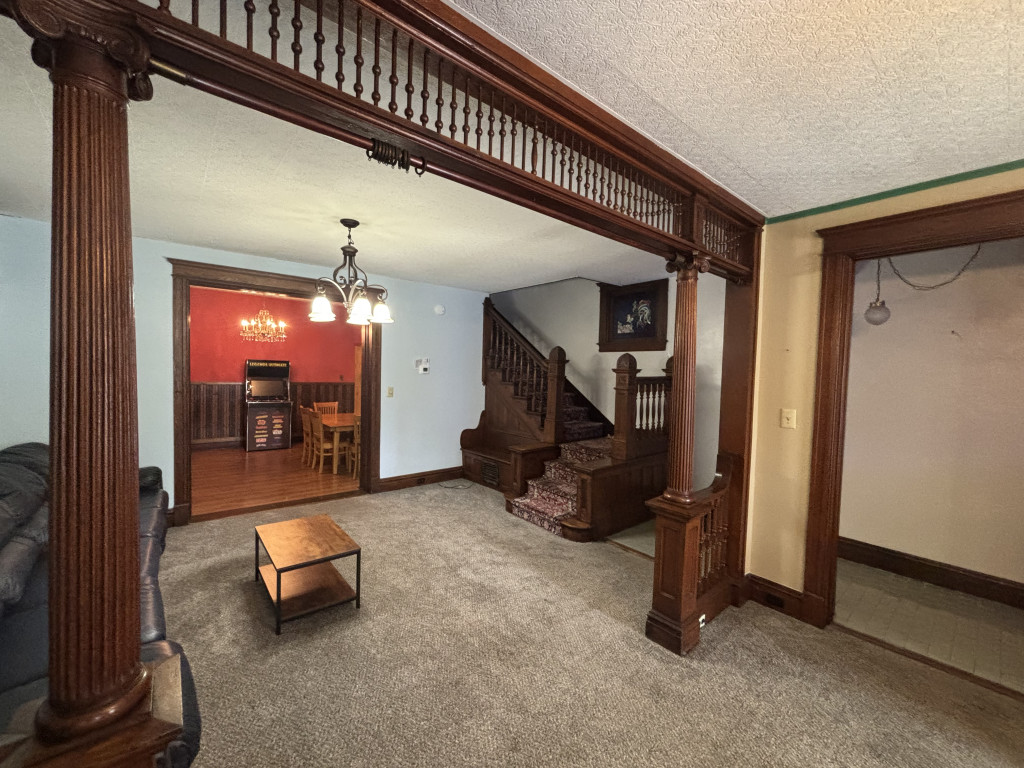 6 Bedroom furnished house